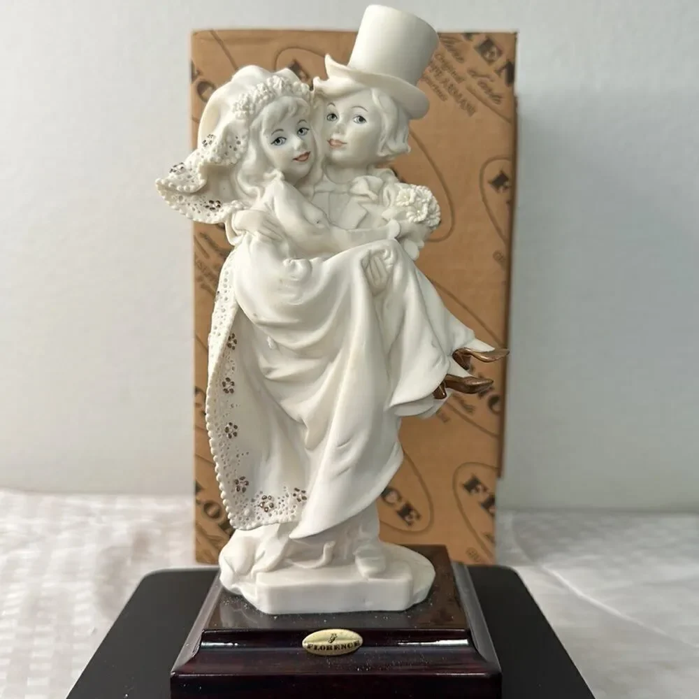 GIUSEPPE ARMANI JUST MARRIED Just Married Handle With Care - With Box